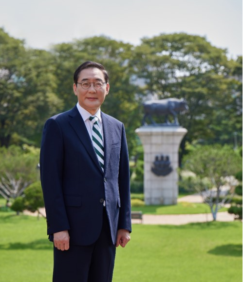 Konkuk names Jong Pil Won 22nd President